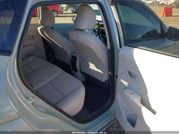 KM8HC3A69RU013880 2024 HYUNDAI KONA - Image 8