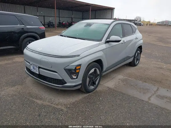 KM8HC3A6XRU007327 2024 HYUNDAI KONA - Image 2