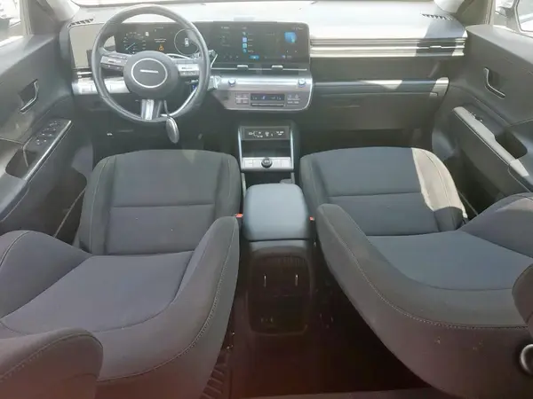 KM8HC3AB1RU183129 2024 HYUNDAI KONA - Image 8