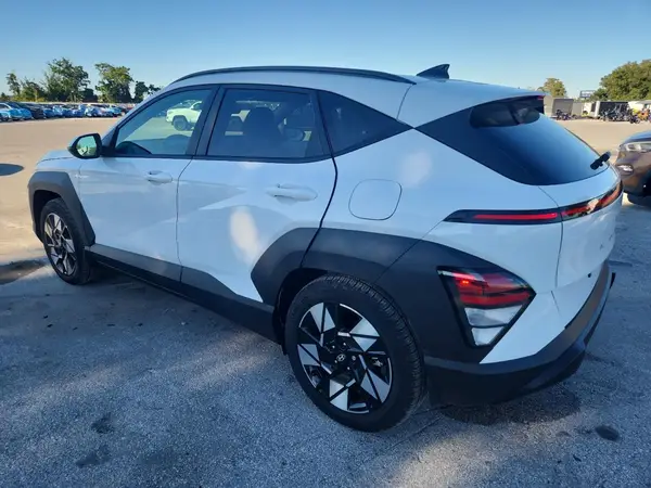 KM8HC3AB2SU236507 2025 HYUNDAI KONA - Image 2