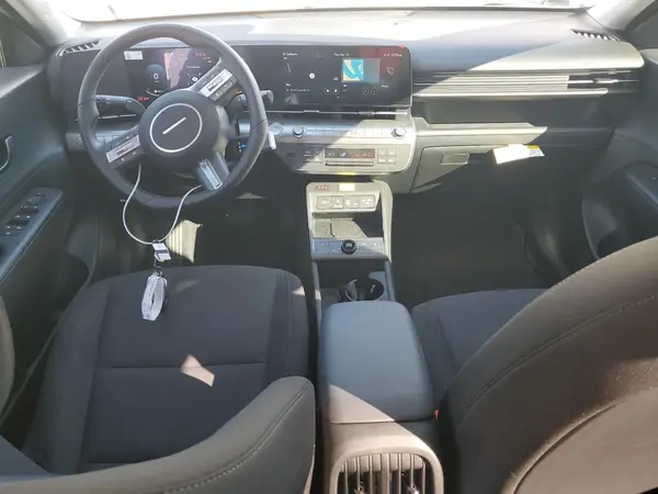 KM8HC3AB5SU333216 2025 HYUNDAI KONA - Image 8