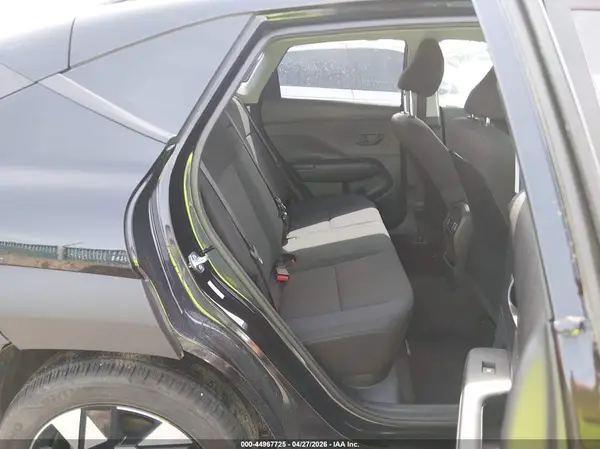 KM8HC3AB6SU321544 2025 HYUNDAI KONA - Image 8
