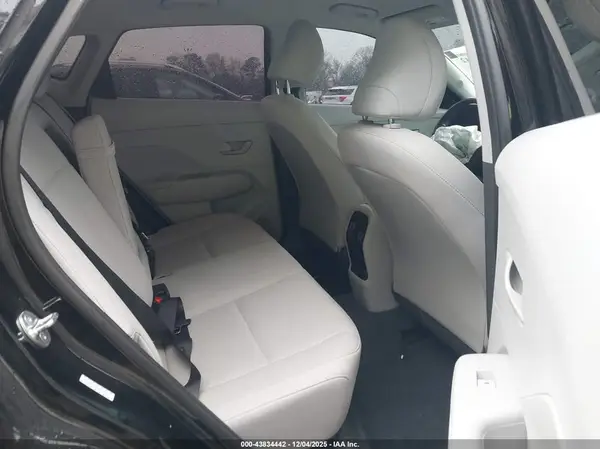 KM8HC3AB7RU063206 2024 HYUNDAI KONA - Image 8