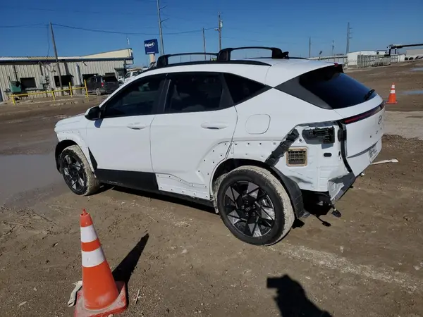 KM8HC3AB7RU104935 2024 HYUNDAI KONA - Image 2