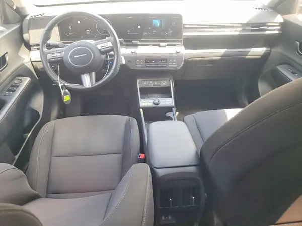 KM8HC3AB7RU132704 2024 HYUNDAI KONA - Image 8