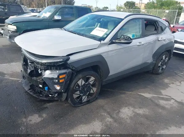 KM8HC3AB7SU228435 2025 HYUNDAI KONA - Image 2