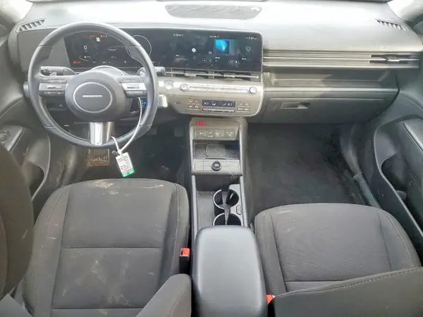 KM8HC3AB8RU053686 2024 HYUNDAI KONA - Image 8