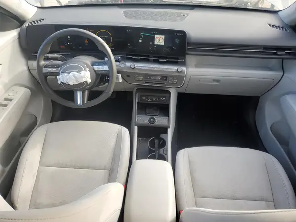 KM8HC3AB8RU104586 2024 HYUNDAI KONA - Image 8