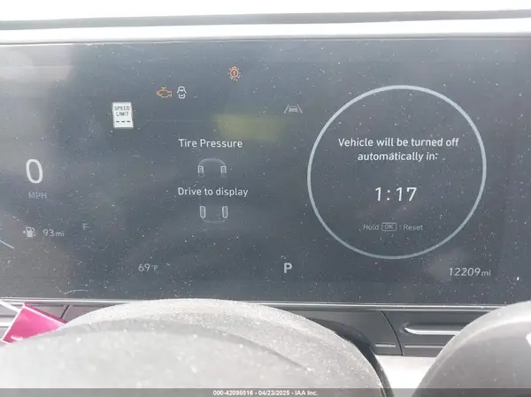 2024 HYUNDAI KONA auction photo 7