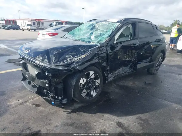 KM8HC3AB9RU094697 2024 HYUNDAI KONA - Image 2