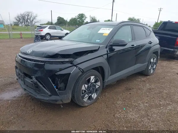 KM8HC3AB9RU184979 2024 HYUNDAI KONA - Image 2