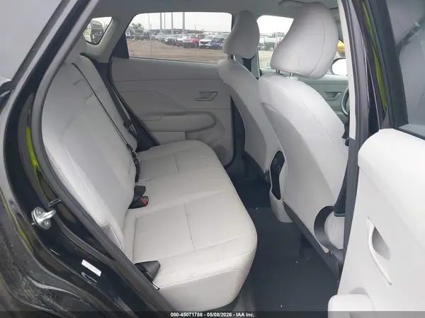 KM8HC3AB9RU184979 2024 HYUNDAI KONA - Image 8