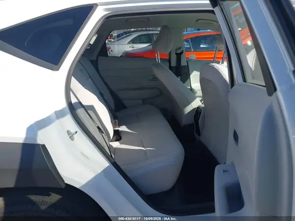 KM8HC3ABXRU087385 2024 HYUNDAI KONA - Image 8