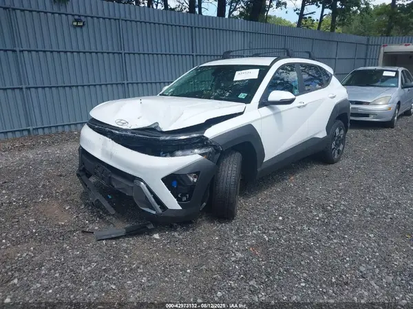 KM8HCCAB4RU156135 2024 HYUNDAI KONA - Image 2