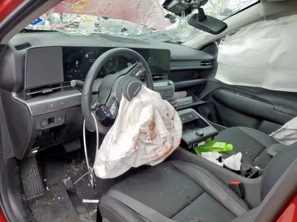 KM8HE3A30RU132403 2024 HYUNDAI KONA - Image 8