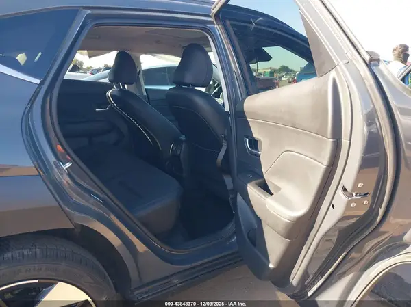 KM8HE3A32SU202361 2025 HYUNDAI KONA - Image 8