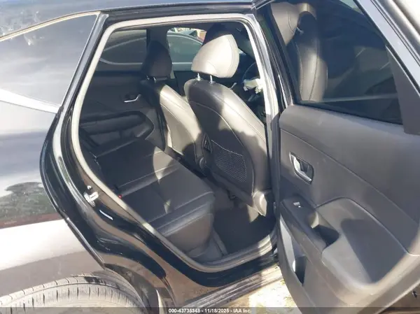 KM8HE3A33RU028021 2024 HYUNDAI KONA - Image 8
