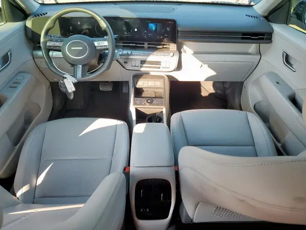 KM8HE3A35RU051557 2024 HYUNDAI KONA - Image 8