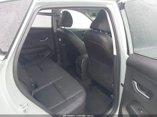 KM8HE3A35RU110462 2024 HYUNDAI KONA - Image 8