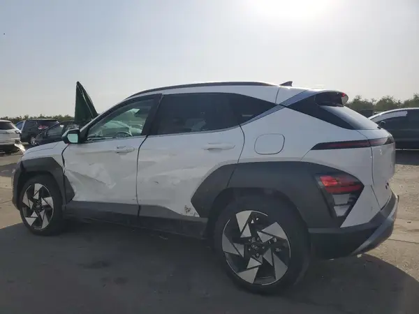 KM8HE3A37RU062320 2024 HYUNDAI KONA - Image 2