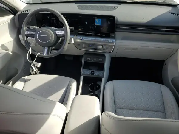 KM8HE3A37RU062320 2024 HYUNDAI KONA - Image 8