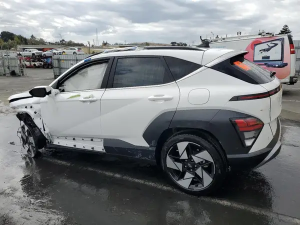 KM8HE3A37RU172980 2024 HYUNDAI KONA - Image 2