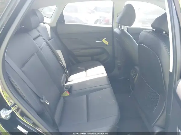 KM8HE3A37RU181193 2024 HYUNDAI KONA - Image 8