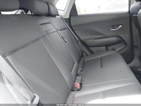 KM8HE3A38RU075108 2024 HYUNDAI KONA - Image 8