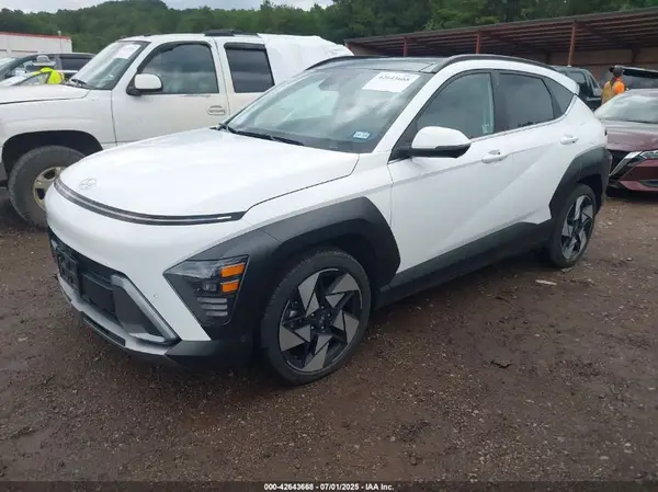 KM8HE3A39RU175931 2024 HYUNDAI KONA - Image 2