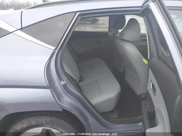 KM8HE3A62RU004674 2024 HYUNDAI KONA - Image 8