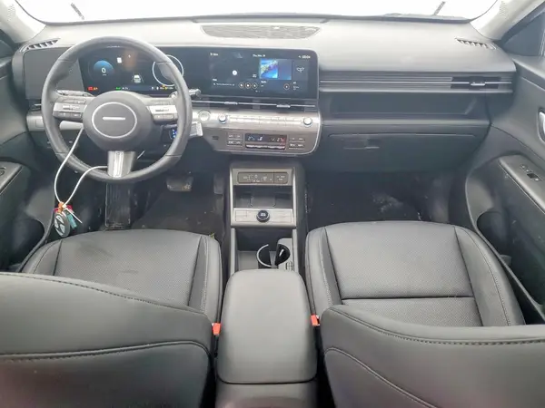 KM8HE3A69SU032395 2025 HYUNDAI KONA - Image 8