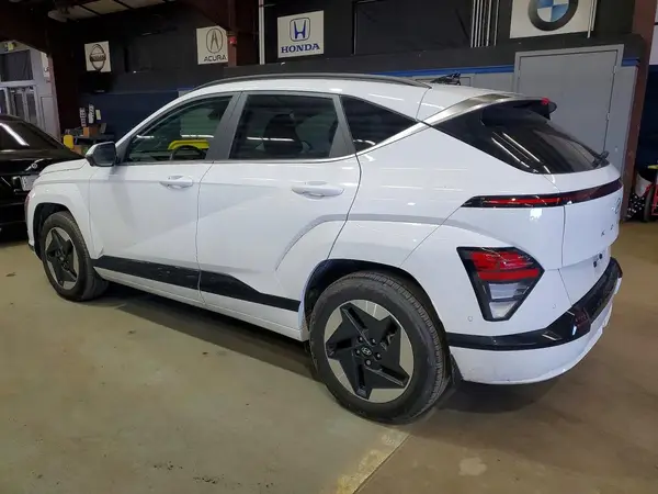 KM8HE3A6XSU018537 2025 HYUNDAI KONA - Image 2