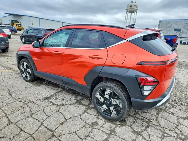 KM8HECA31RU088928 2024 HYUNDAI KONA - Image 2