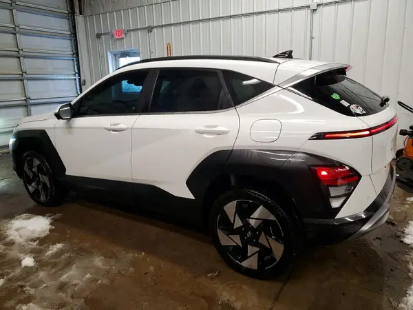 KM8HECA32RU030486 2024 HYUNDAI KONA - Image 2