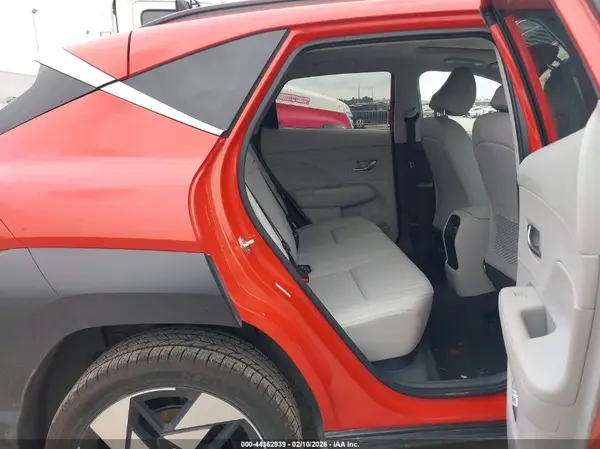 KM8HECA32RU142706 2024 HYUNDAI KONA - Image 8