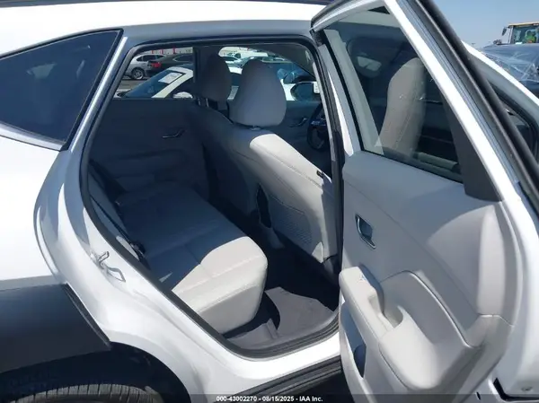 KM8HECA34RU098319 2024 HYUNDAI KONA - Image 8