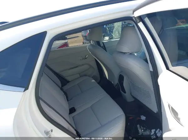 KM8HECA34RU165341 2024 HYUNDAI KONA - Image 8