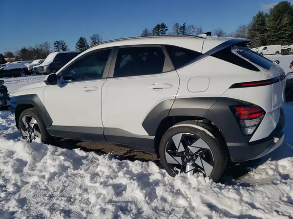 KM8HECA35RU118139 2024 HYUNDAI KONA - Image 2