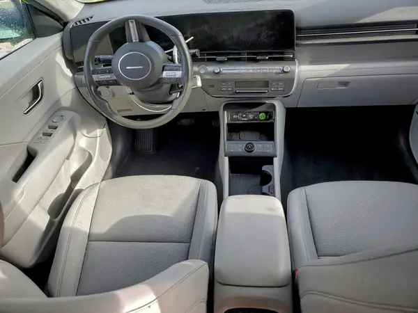 KM8HECA36RU025582 2024 HYUNDAI KONA - Image 8