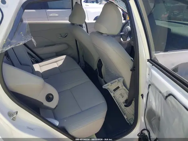 KM8HECA36RU091081 2024 HYUNDAI KONA - Image 8