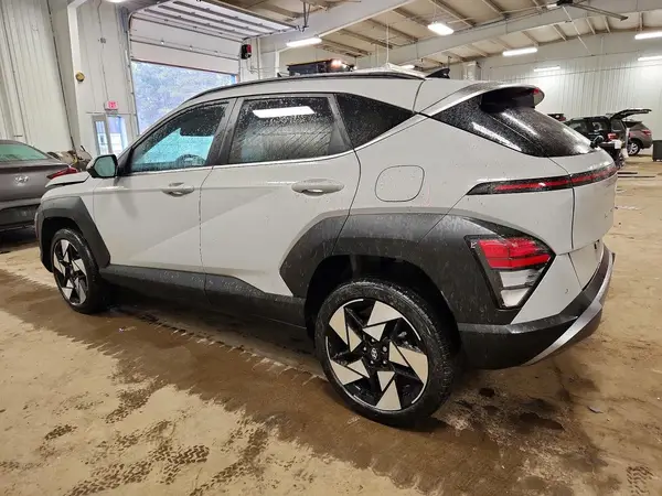 KM8HECA36RU124063 2024 HYUNDAI KONA - Image 2