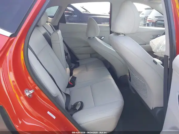 KM8HECA36RU167477 2024 HYUNDAI KONA - Image 8