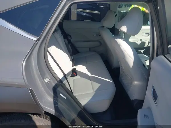 KM8HECA37SU190630 2025 HYUNDAI KONA - Image 8
