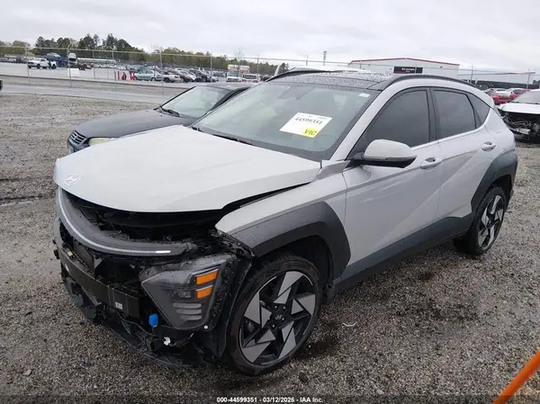 KM8HECA38RU048233 2024 HYUNDAI KONA - Image 2