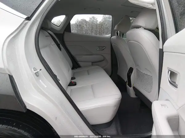 KM8HECA38RU048233 2024 HYUNDAI KONA - Image 8
