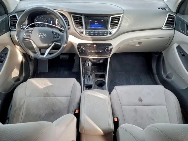 KM8J23A40GU023309 2016 HYUNDAI TUCSON - Image 8