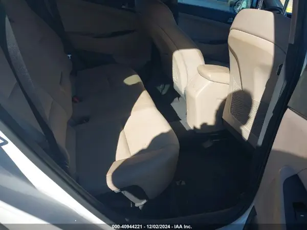 KM8J23A40GU063387 2016 HYUNDAI TUCSON - Image 8