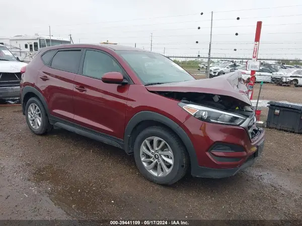 KM8J23A40GU109042 2016 HYUNDAI TUCSON - Image 1