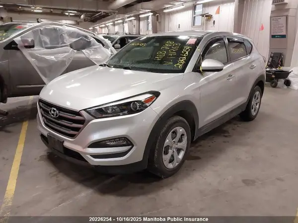 KM8J23A40GU141263 2016 HYUNDAI TUCSON - Image 2