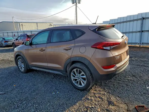 KM8J23A40GU182296 2016 HYUNDAI TUCSON - Image 2
